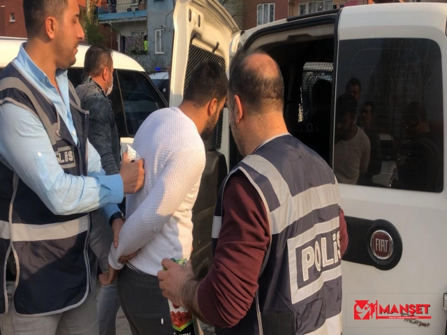 Sokağa çıkma yasağını delip polise saldırdılar