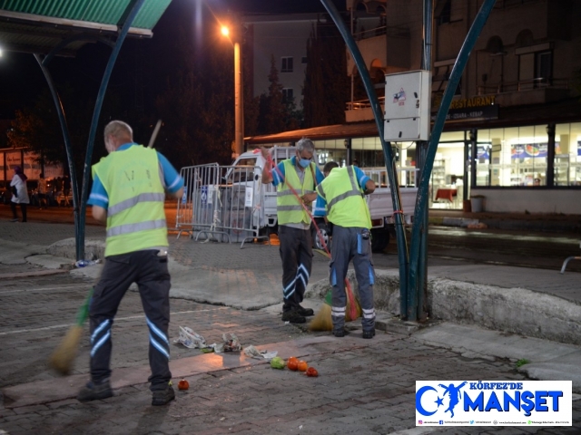 Altıeylül’de bayram sonrası yoğun temizlik