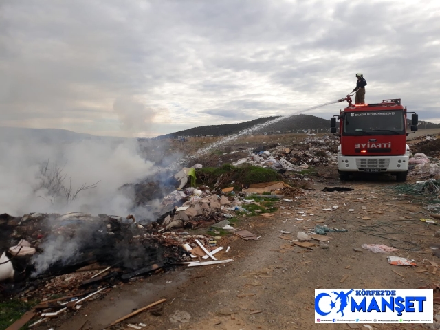 Burhaniye’de çöplük yangını