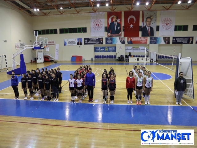 100. YIL CUMHURİYET VOLEYBOL TURNUVASININ AÇILIŞI YAPILDI