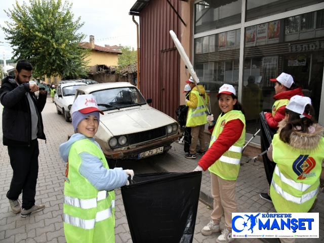 Sındırgı’da Farkındalık Oluşturacak Çevre Etkinliği