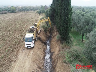 DERE YATAKLARI TEMİZLENİYOR