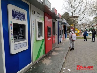 İLÇEDE ATM’LER DEZENFEKTE EDİLİYOR