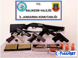 Balıkesir'de jandarmadan silah operasyonu