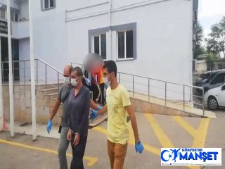 20 bin lirasını ve aracını gasp ettikten sonra hamama götürüp tövbe ettirdiler