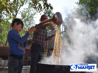 Bu pekmezin tadına doyulmuyor