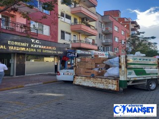 Edremit’te İzmir için toplanan yardım kolileri yola çıktı