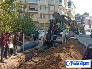 Cennetayağı Mahallesi’ne yeni yağmur suyu hatları döşeniyor