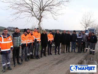 Edremit Belediyesi yaraların sarılması için seferber oldu Edremit Belediyesi iş makinalarını gönderdi