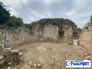 Alexandria Troas Antik Kenti'nde, 1850 yıllık Polygonal yapısı ayağa kaldırılıyor